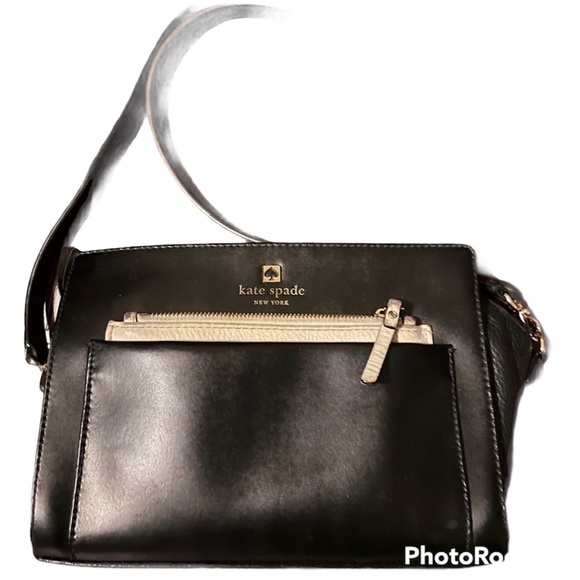 kate spade Handbags - Kate Spade Crossbody Purse Black & Creamy Ivory Bag